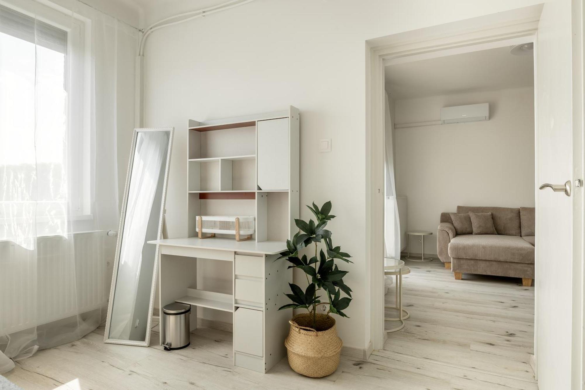 Malompark Apartman With Free Parking Debrecen Exterior foto